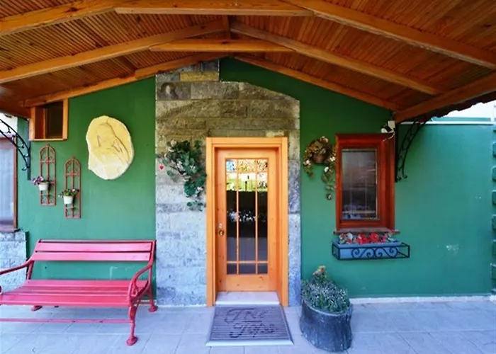 מלון Tree Tops Park אגווה