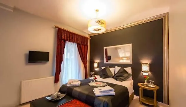 Tree Tops Park * אגווה