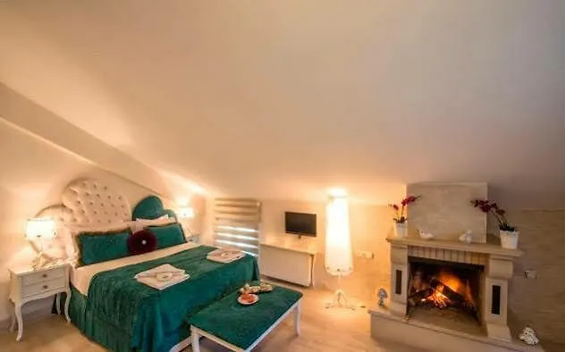 מלון Tree Tops Park